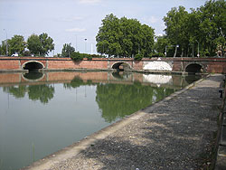 Les Ponts Jumeaux  Toulouse
