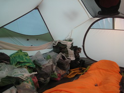 Le bordel organis dans la tente